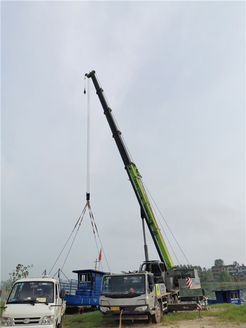 荆州市桥梁建设吊装案例
